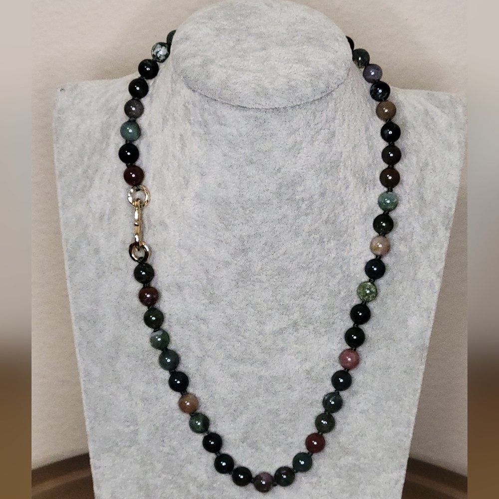 Beautiful Indian Agate Necklace - Picture 4 of 4